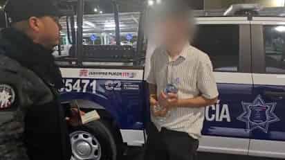 Apoyan elementos del GRT a extranjero que fue retenido en otro Estado y llegó a Torreón