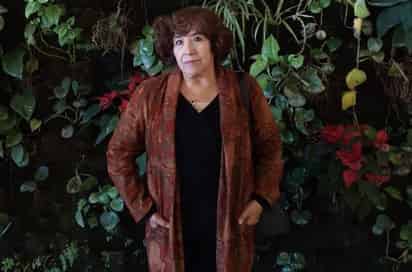 La docencia que viene del corazón: Marielena Pérez sigue amando la enseñanza como maestra jubilada