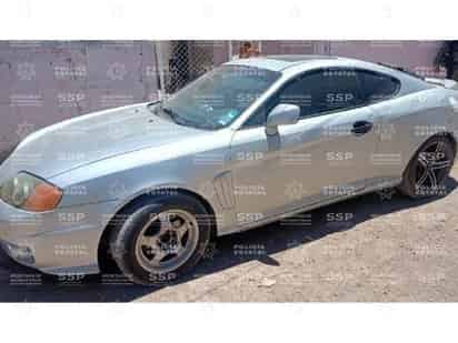 Policías estatales detienen en Lerdo a sujeto con vehículo que portaba placas sobrepuestas