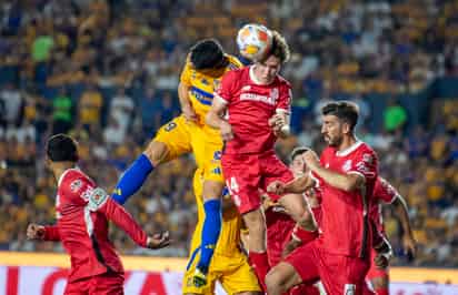 Los primeros 90 minutos quedaron muy igualados y los felinos deberán salir con todo si quieren dejar fuera al superlíder del torneo.