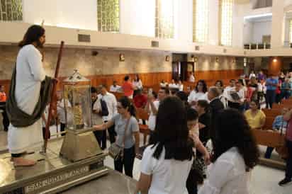 Despiden reliquias de San Judas con misa por los enfermos en la catedral del Carmen, que lució abarrotada