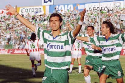 Jugadores de Santos Laguna que fueron campeones de goleo y de Liga en el mismo torneo