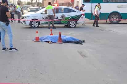 Hombre muere arrollado por camión materialista en ejido San Ignacio