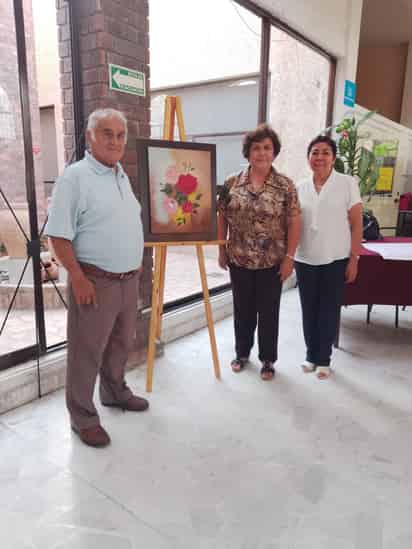 Jesús Serna Lafuente, Alicia Serna Lafuente y Mirna Soraya Salas.