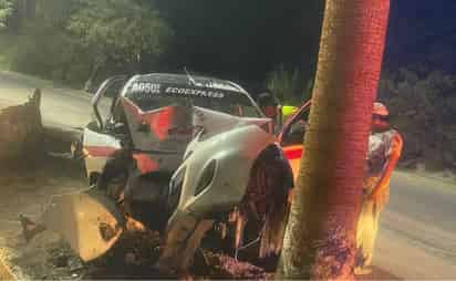 Fallece taxista días después de chocar contra una palma en Gómez Palacio