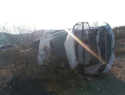 Volcadura en la localidad de Graceros de Lerdo deja dos jóvenes graves