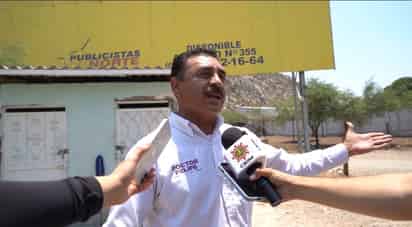 Denuncia candidato de Renovación robo y daños a su propaganda en Lerdo