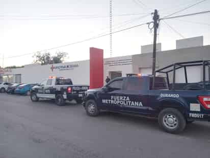 Balean a mujer cuando viajaba en una motocicleta en Gómez Palacio