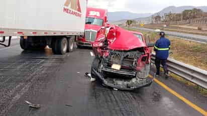 Se registra choque múltiple en la Carretera Federal 57