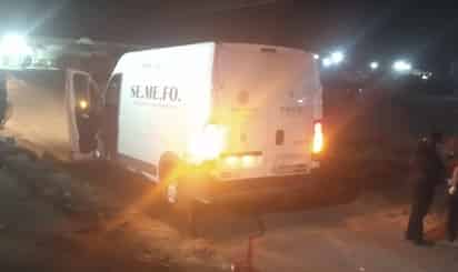 Auto mata a dos hombres que viajaban en una motocicleta en Cuencamé, uno era originario de Torreón