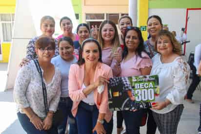 Triplicaré el programa Beca 300 y ampliaré el programa Cuídame: Susy Torrecillas