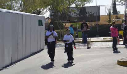 Uniformes y útiles escolares gratuitos ya son un derecho en Durango