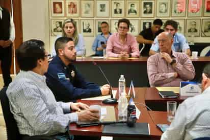 CANACO da su voto de confianza a proyecto de seguridad del comisario Alfredo Flores