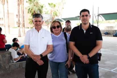 Jaime Méndez Vigata, Sofía Anaya y Jaime Antonio Méndez.