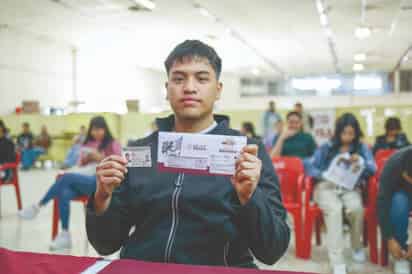 Jóvenes Construyendo el Futuro: ¿El gobierno mantiene a los 'ninis'?