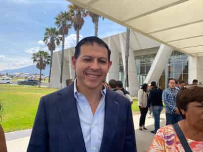 Mantiene UA de C becas y créditos para estudiantes: Rector