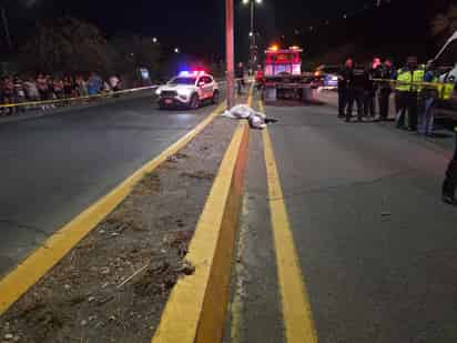 Motociclista pierde la vida en accidente, sus acompañantes lo abandonaron en el lugar