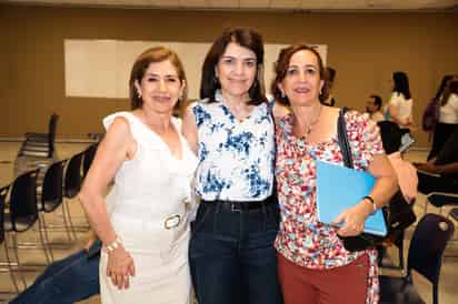 Viry, Pilar y Susana.