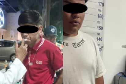 Detienen a dos menores por apedrear patrulla vial en Torreón
