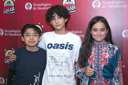 Santi, Héctor y Ana Beatriz.