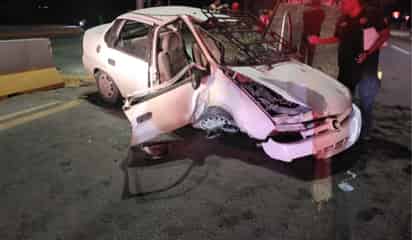 Accidente sobre la carretera Torreón - San Pedro deja tres lesionados