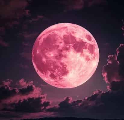 La Luna de Fresa iluminará el cielo el 11 de junio, un fenómeno lleno de historia y simbolismo natural.