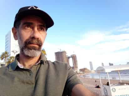 Llamado. Germán Cravioto, editor de Cravioto Editores, indicó que se busca reunir textos surgidos de lo personal.