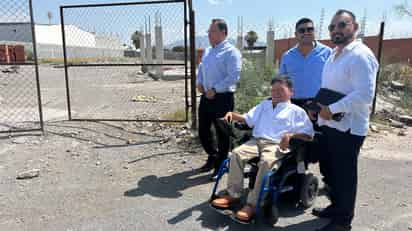Restituyen predio invadido en zona residencial de Monclova tras orden de magistrado