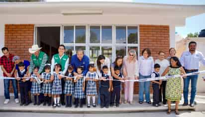 Entregan nueva aula en jardín de niños de Ramos Arizpe
