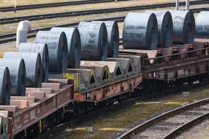 Estados Unidos duplica aranceles al acero y aluminio de países aliados y adversarios