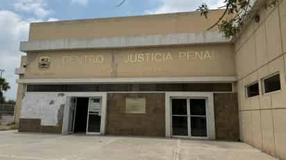 Incendio eléctrico en Juzgados de Monclova suspende juicios penales