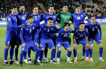 Uzbekistán está a punto de clasificarse por primera vez a un Mundial en su historia, si evita la derrota este día ante los Emiratos Árabes. (Especial)