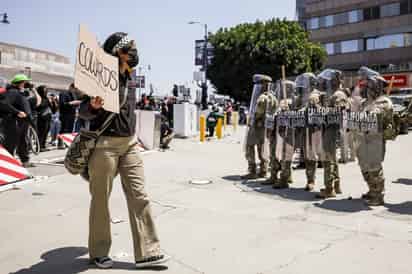 'Zar de la frontera' amenaza con arrestar a gobernador de California y alcaldesa de Los Ángeles