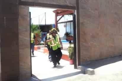 Clausuran centro acuático tras descarga eléctrica que afectó a familia en Saltillo
