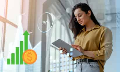 Mujeres en TIC ganan 56% más que en otros sectores