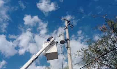 Rehabilitan alumbrado público en Fraccionamiento San Marcos de Gómez Palacio