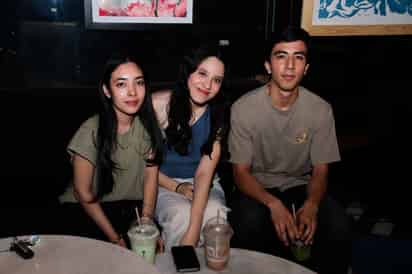 Arturo Ortíz, Eliel Velasco, Uriel Ortíz, Ana Cristina Barrios y Dania Danae.