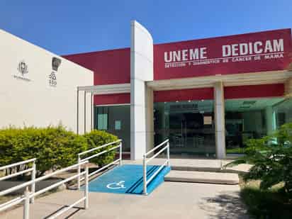 El jefe jurisdiccional explicó que al público en general se les está otorgando la primera consulta de revisión en esta Unidad. (EL SIGLO DE TORREÓN)