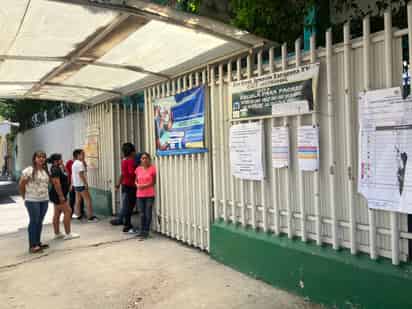 Escuela primaria de Gómez Palacio enfrenta problemas con el suministro de agua potable. (EL SIGLO DE TORREÓN)