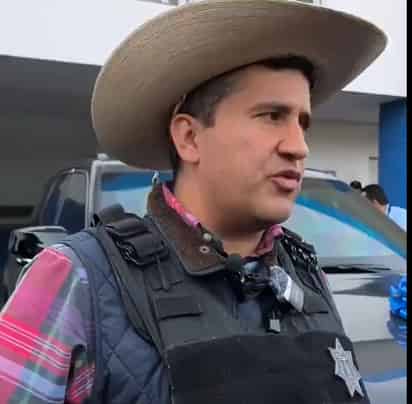 ¿Quién es el alcalde de Uruapan, Carlos Manzo, que ha criticado a Sheinbaum y lo apodan 'el Buekele mexicano'?