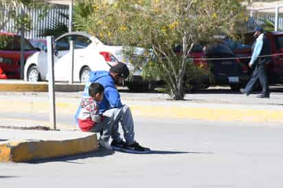 Reconocen labor de los padres como guías en los hogares.