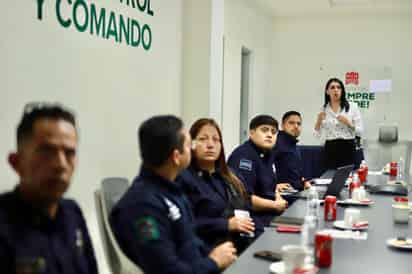 DSPM refuerza su compromiso en la protección animal con capacitación a mandos policiales