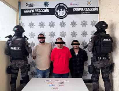 Elementos del GRT detienen a tres por cohecho y amenazas contra la autoridad