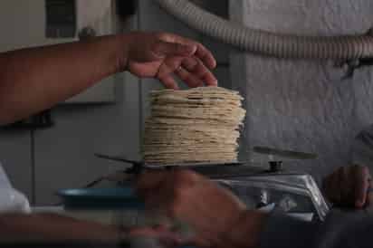 Precio de tortilla en La Laguna,'por las nubes'; gobierno federal busca reducir costo