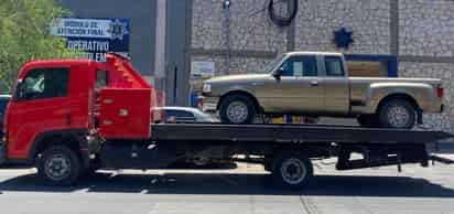 Grupo de Reacción Torreón detiene a conductor de camioneta con reporte de robo vigente