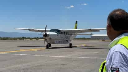 Despega vuelo inaugural Monclova-Monterrey