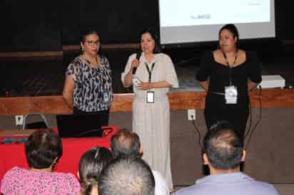 Personal del INEGI capacita a trabajadores municipales de San Pedro