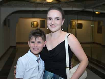 Arseniy y Romana.