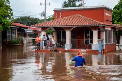 ¿Cuáles fueron las afectaciones por paso del huracán Erick en sur de México?