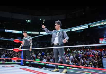 Kalimba aparece en función en la Arena México tras viralizarse su parecido a un luchador